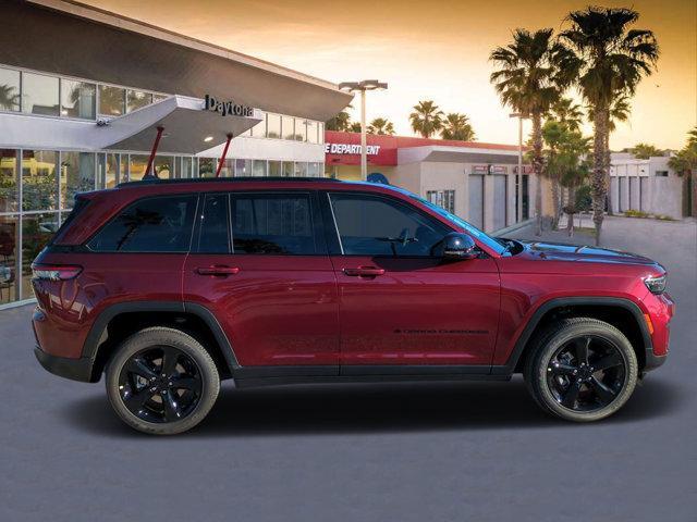 new 2025 Jeep Grand Cherokee car, priced at $44,319