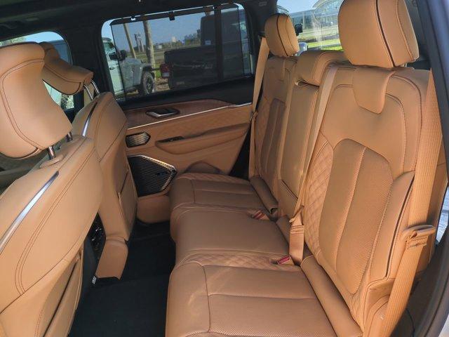 new 2025 Jeep Grand Cherokee car, priced at $66,823