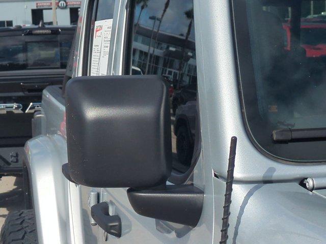 used 2022 Jeep Gladiator car, priced at $45,885