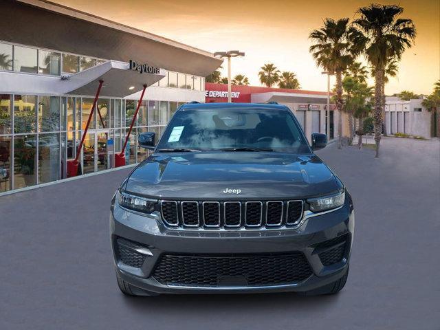 new 2025 Jeep Grand Cherokee car, priced at $39,524