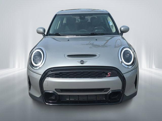 used 2024 MINI Hardtop car, priced at $30,455