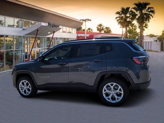 new 2024 Jeep Compass car, priced at $35,999