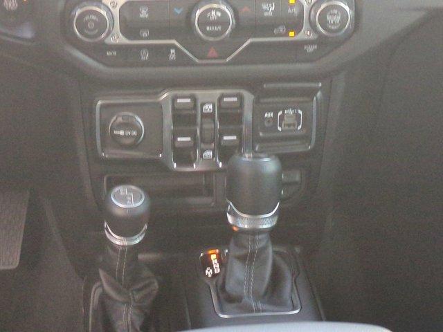 new 2025 Jeep Wrangler car, priced at $48,785