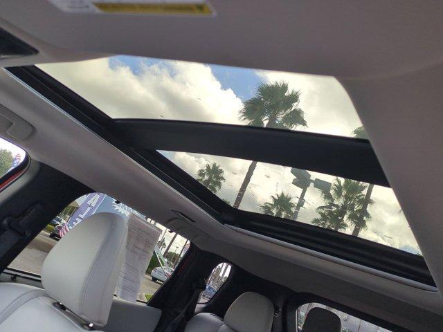 used 2025 Mitsubishi Outlander car, priced at $33,387