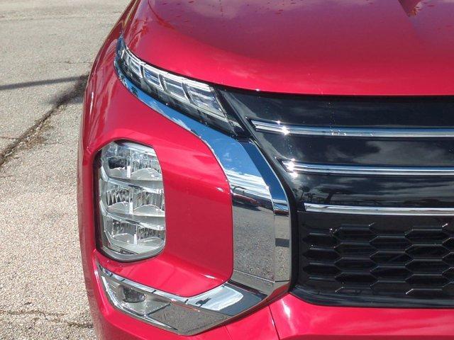 used 2025 Mitsubishi Outlander car, priced at $33,387