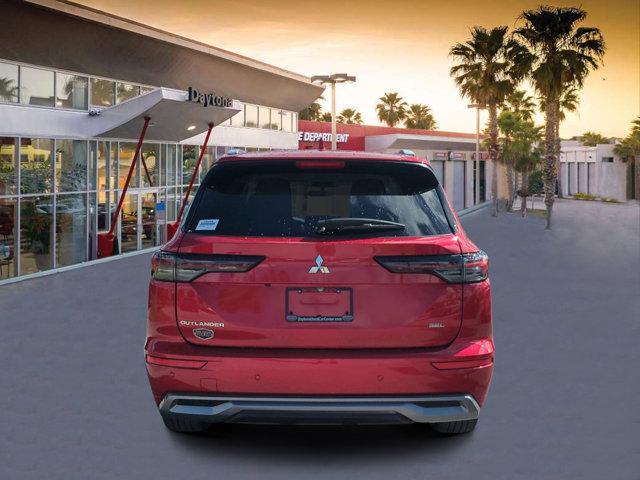 used 2025 Mitsubishi Outlander car, priced at $33,387