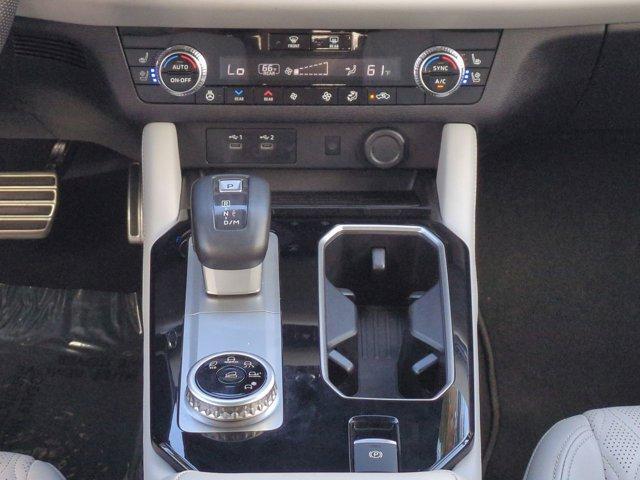 used 2025 Mitsubishi Outlander car, priced at $33,387