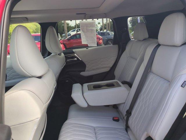 used 2025 Mitsubishi Outlander car, priced at $33,387