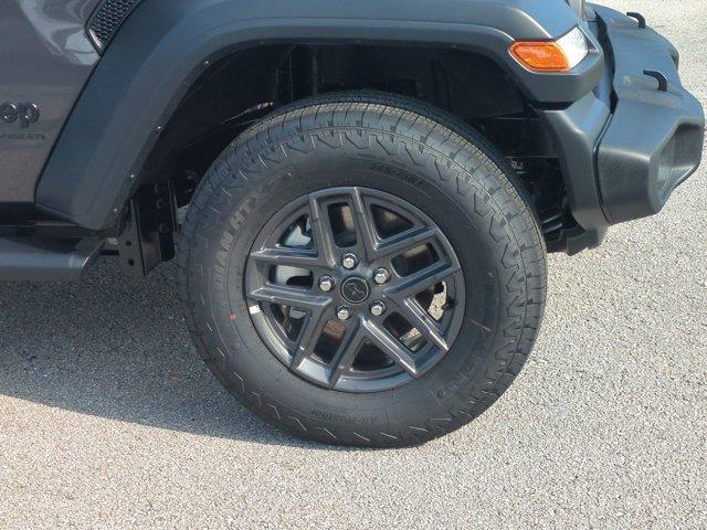 new 2025 Jeep Wrangler car, priced at $49,165