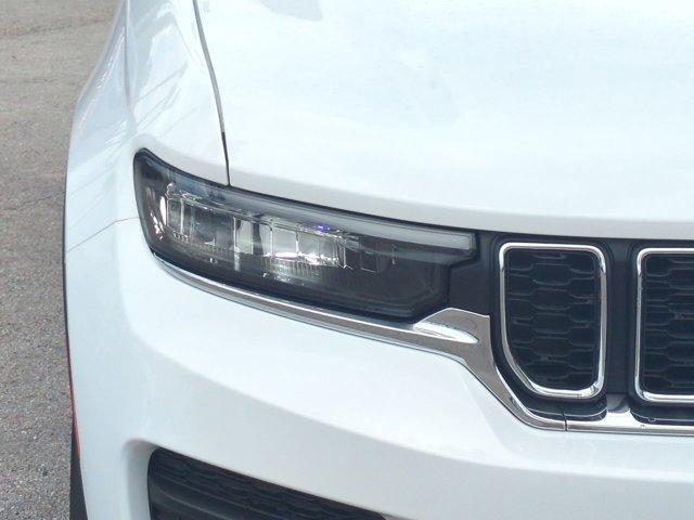 new 2025 Jeep Grand Cherokee car, priced at $35,688