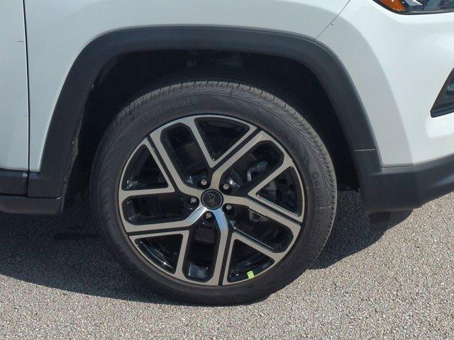 new 2025 Jeep Compass car, priced at $33,297