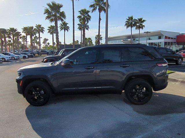 new 2025 Jeep Grand Cherokee car, priced at $43,694