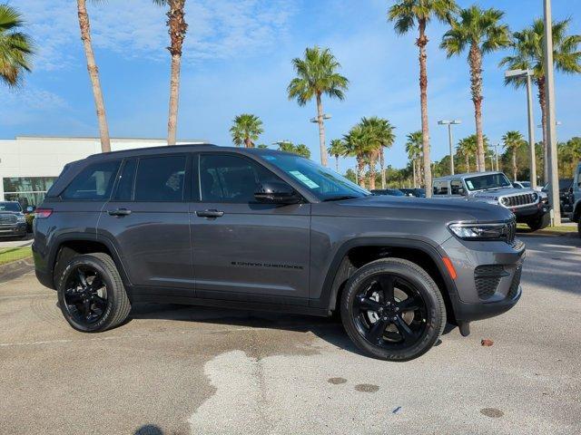 new 2025 Jeep Grand Cherokee car, priced at $43,694