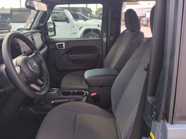 new 2025 Jeep Wrangler car, priced at $30,562