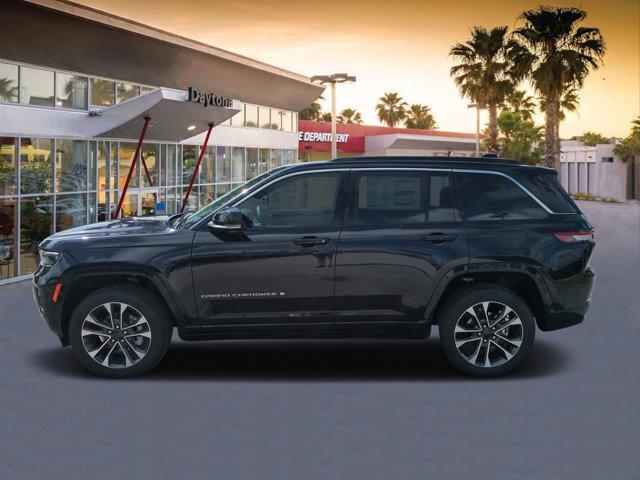 new 2024 Jeep Grand Cherokee car, priced at $65,924