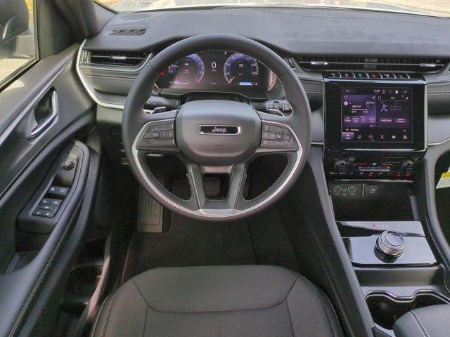 new 2025 Jeep Grand Cherokee car, priced at $37,024