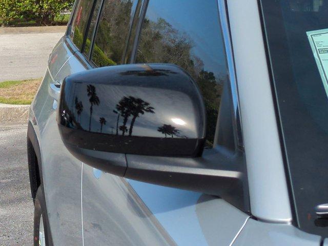 new 2025 Jeep Grand Cherokee car, priced at $37,024