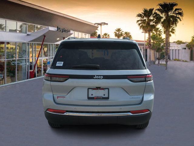 new 2025 Jeep Grand Cherokee car, priced at $37,024