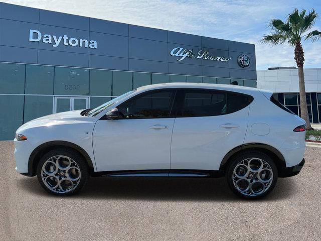 new 2024 Alfa Romeo Tonale car, priced at $49,947