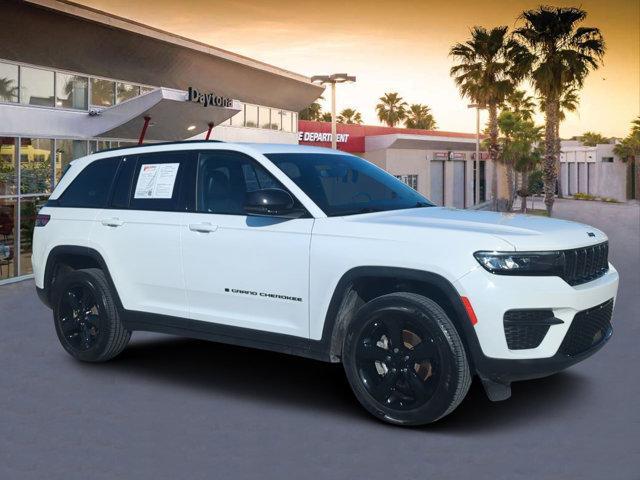 used 2023 Jeep Grand Cherokee car, priced at $34,955