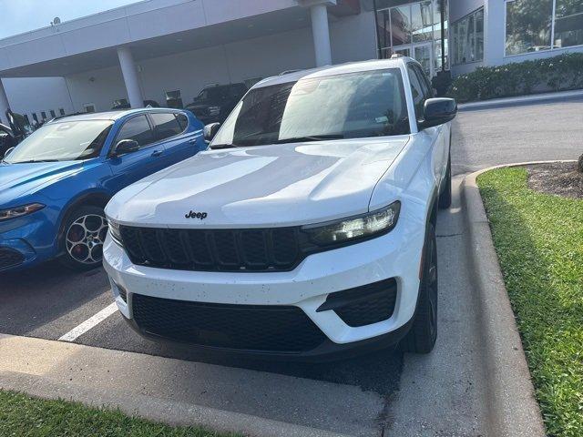 used 2023 Jeep Grand Cherokee car, priced at $34,955