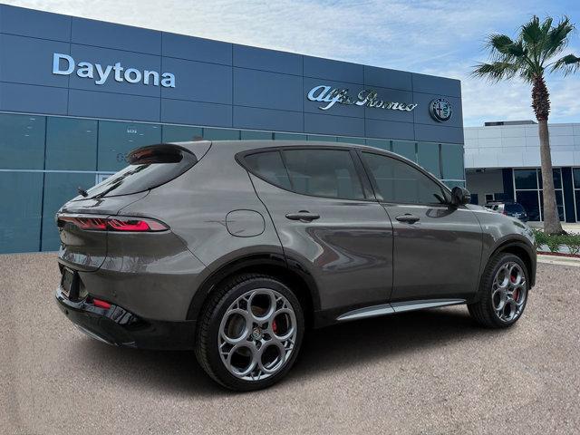 new 2024 Alfa Romeo Tonale car, priced at $51,457