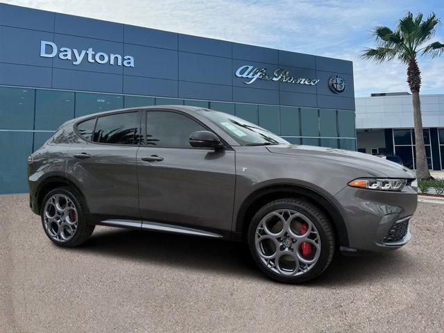 new 2024 Alfa Romeo Tonale car, priced at $51,457