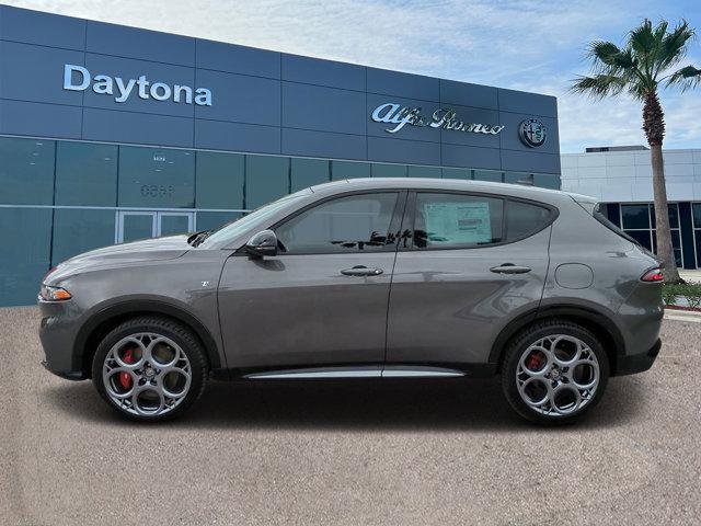 new 2024 Alfa Romeo Tonale car, priced at $51,457
