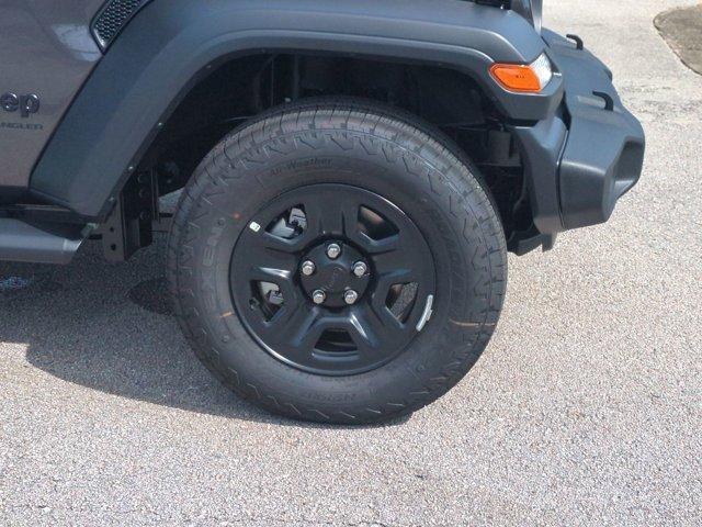 new 2025 Jeep Wrangler car, priced at $40,733