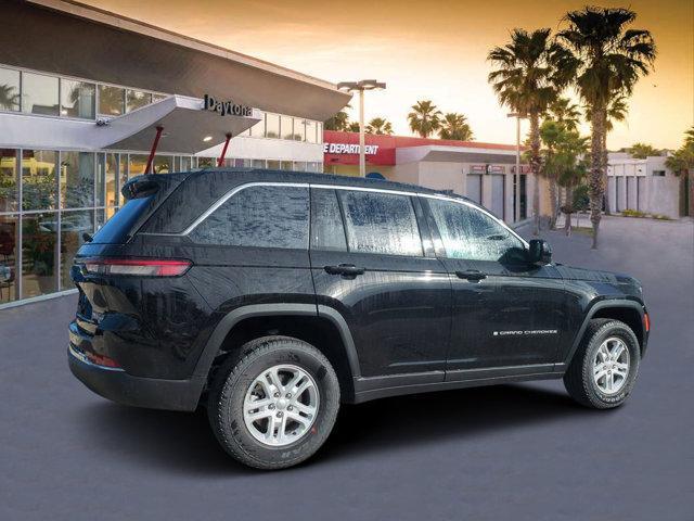new 2025 Jeep Grand Cherokee car, priced at $38,030
