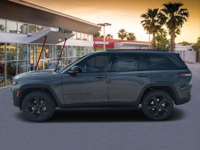 new 2025 Jeep Grand Cherokee car, priced at $49,134