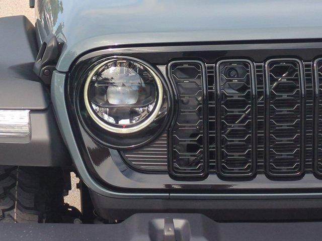 new 2025 Jeep Wrangler car, priced at $44,601
