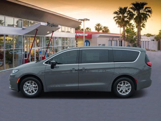 new 2025 Chrysler Pacifica car, priced at $43,319