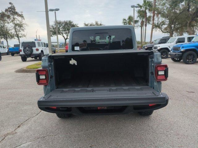 new 2025 Jeep Gladiator car, priced at $50,799