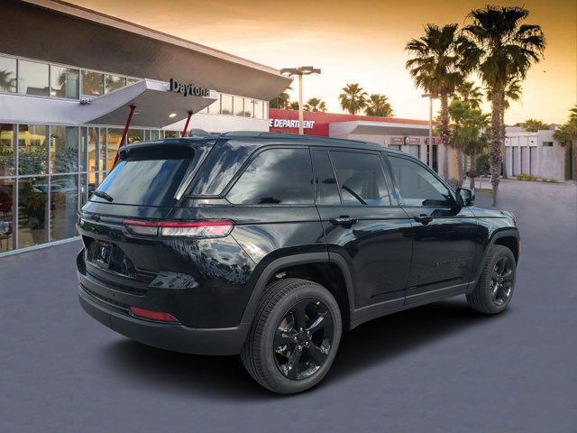 new 2025 Jeep Grand Cherokee car, priced at $48,139