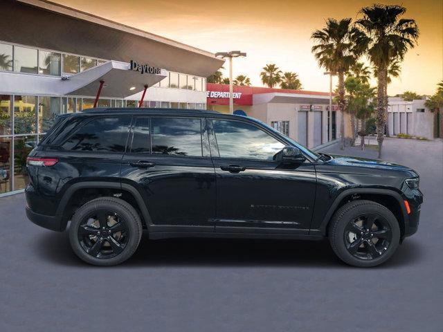 new 2025 Jeep Grand Cherokee car, priced at $48,139