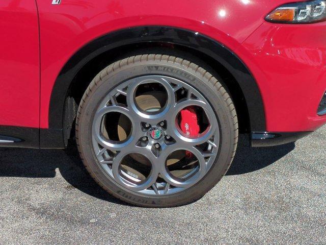 new 2024 Alfa Romeo Tonale car
