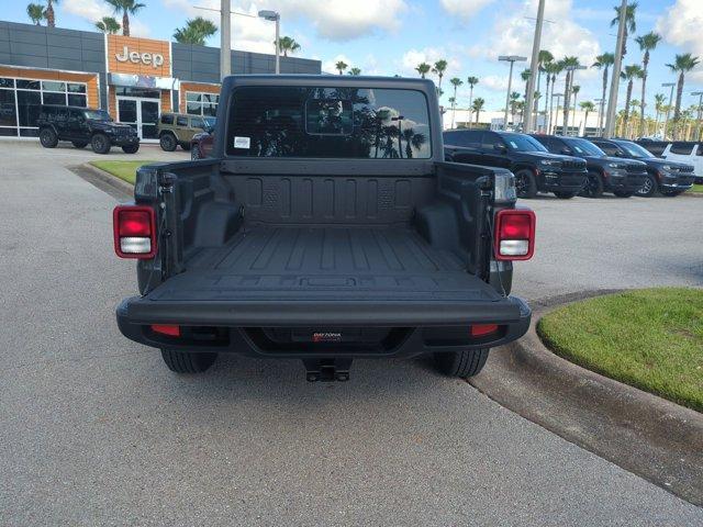 new 2025 Jeep Gladiator car, priced at $46,059
