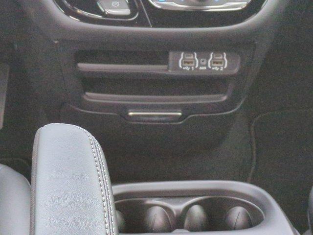 new 2025 Chrysler Pacifica car, priced at $42,151
