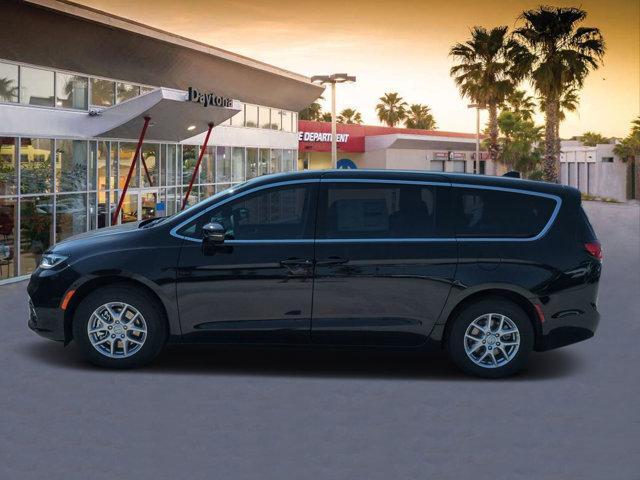 new 2025 Chrysler Pacifica car, priced at $42,151