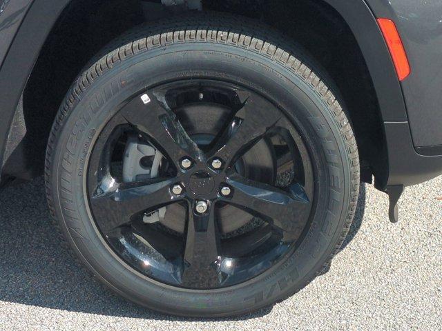new 2025 Jeep Grand Cherokee L car, priced at $40,161