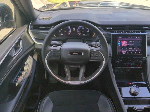 new 2025 Jeep Grand Cherokee L car, priced at $40,161