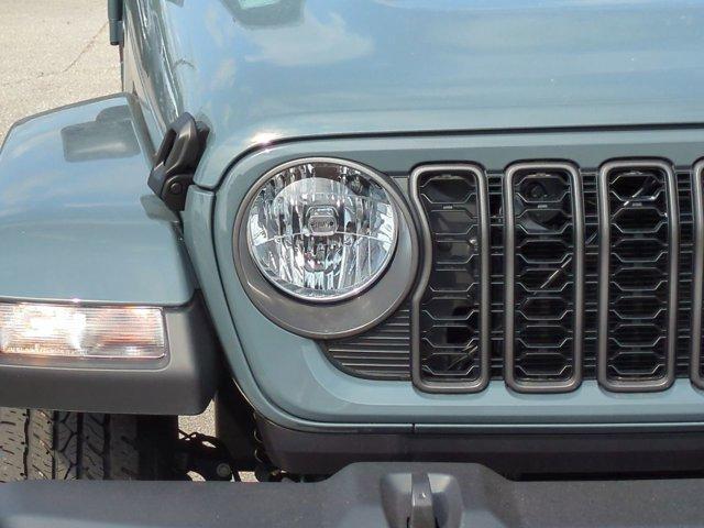 new 2024 Jeep Gladiator car