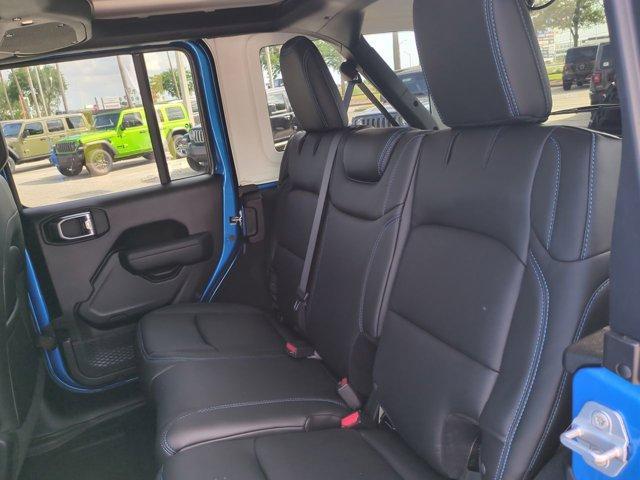 new 2025 Jeep Wrangler car, priced at $70,452