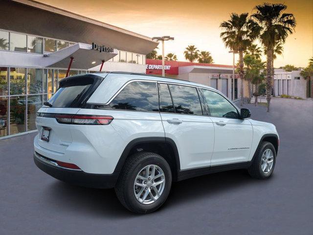 new 2025 Jeep Grand Cherokee car, priced at $35,988