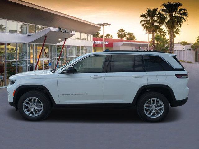 new 2025 Jeep Grand Cherokee car, priced at $35,988