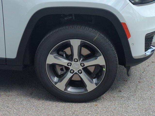 new 2025 Jeep Grand Cherokee L car, priced at $50,961