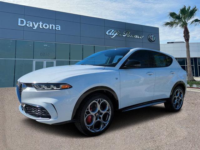 new 2024 Alfa Romeo Tonale car, priced at $52,647