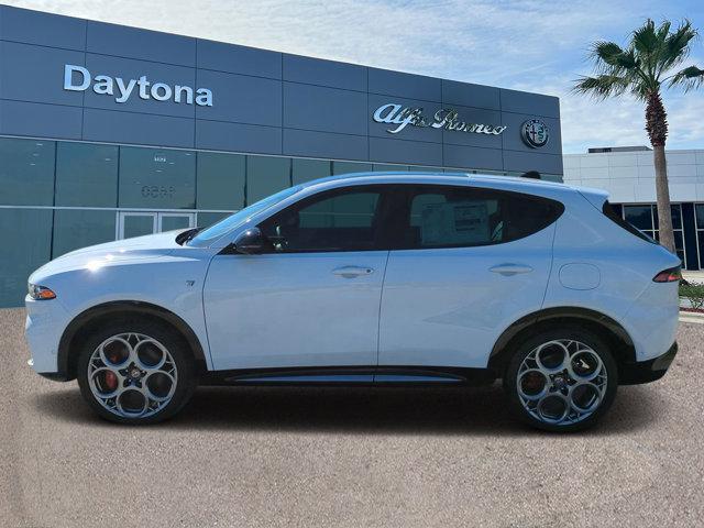 new 2024 Alfa Romeo Tonale car, priced at $52,647