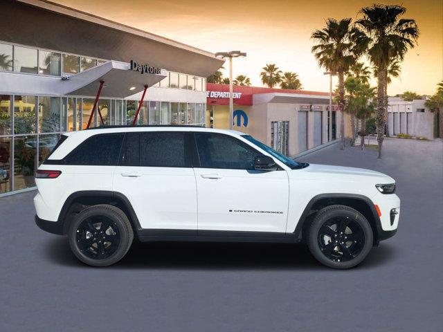 new 2025 Jeep Grand Cherokee car, priced at $46,294